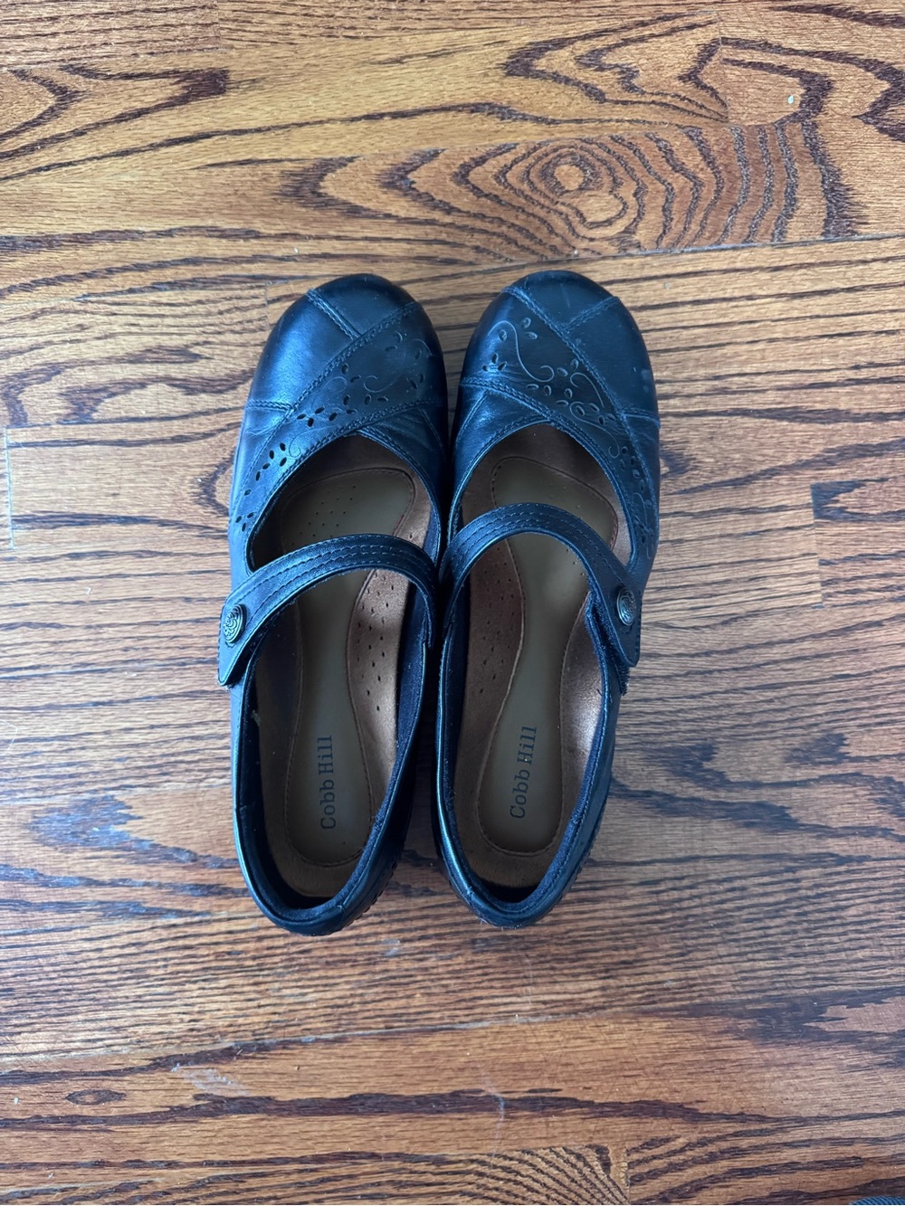 Cobb Hill by New Balance Women's Black Mary Jane Flats